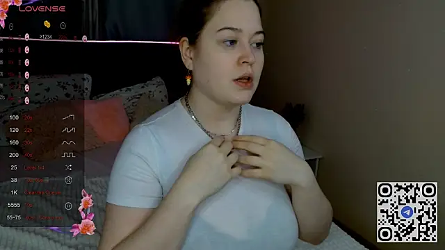 HelenHartt online show from 03.25.26