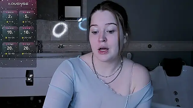 HelenHartt online show from 04.06.26