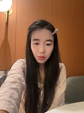 luluya1314 online show from 11.21.25