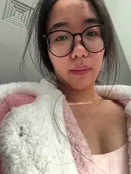 luluya1314 online show from 12.01.25