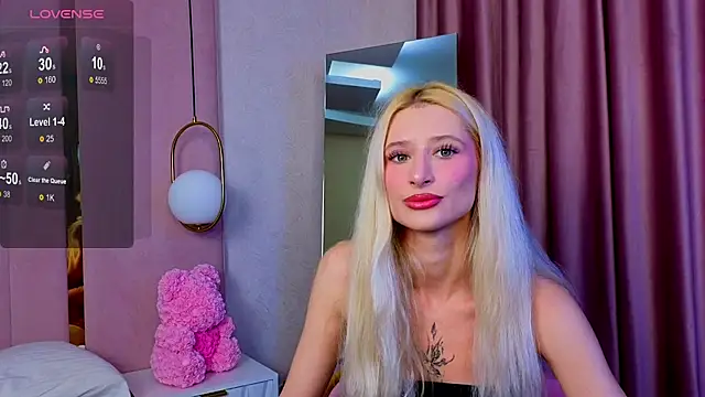 Monica Leen online show from 10.14.25