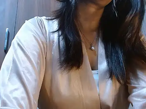 Snapshot of soya_queen chatting on 06.14.26 soya queen online show from 06.14.26