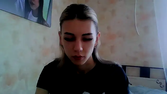 Snapshot of Crazy_Empresis chatting on 04.03.26 Crazy Empresis online show from 04.03.26