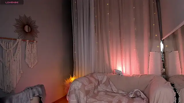 MilliMouse online show from 03.03.26