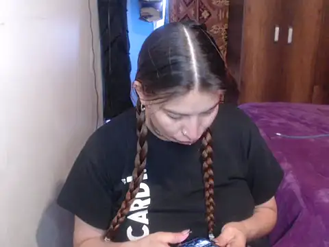 cloequeen15 online show from 03.15.26