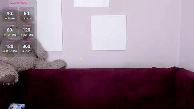 Snapshot of kuro_mimi chatting on 11.30.25 kuro mimi online show from 11.30.25