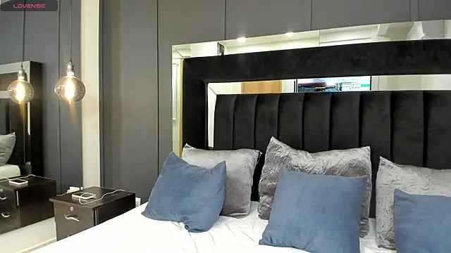 hannah miltonn online show from 12.18.25