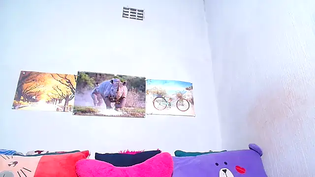 LoloQueen5 online show from 11.06.25