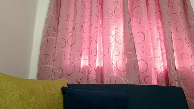 Snapshot of TifanyQueen_ chatting on 09.16.25 TifanyQueen online show from 09.16.25