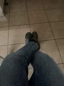 maialexte online show from 12.13.25