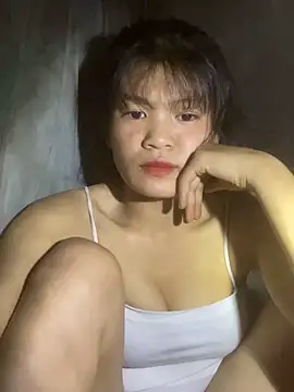 Snapshot of Ngoc_2k5 chatting on 10.04.25 Ngoc 2k5 online show from 10.04.25