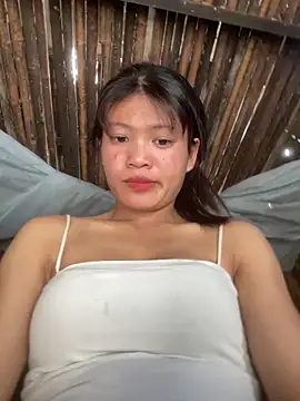 Snapshot of Ngoc_2k5 chatting on 10.10.25 Ngoc 2k5 online show from 10.10.25