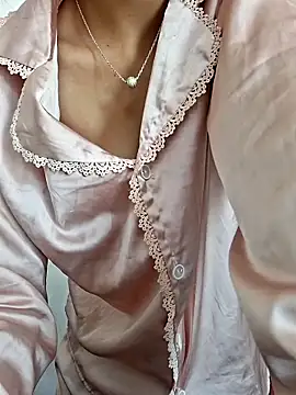 irina hana online show from 11.14.25