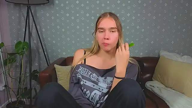 Vel1ka online show from 10.08.25