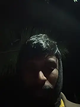 Snapshot of 96Rohon chatting on 11.17.25 96Rohon online show from 11.17.25