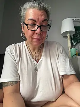 dieseldame1313 online show from 01.21.25