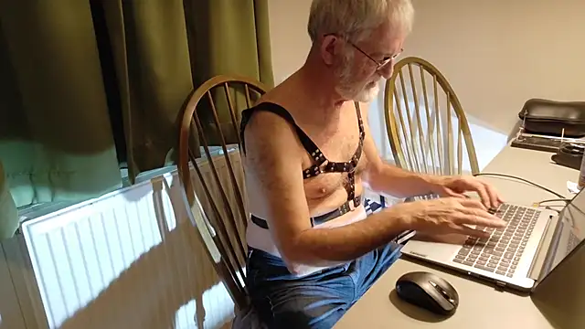 ewaldwillems99 online show from 09.22.25