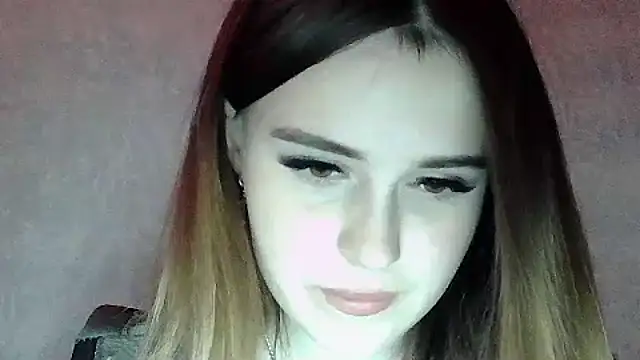 SweetLoraa online show from 11.07.25