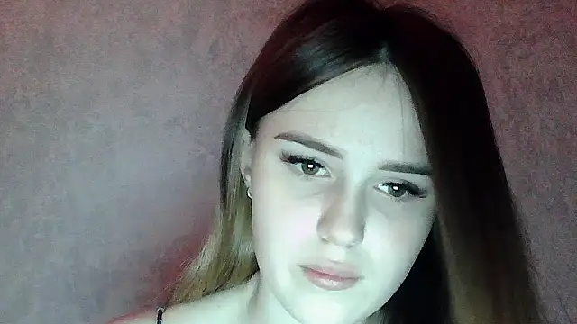 SweetLoraa online show from 02.02.26