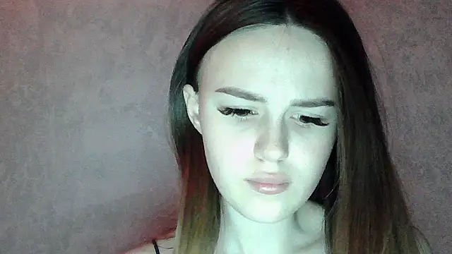 SweetLoraa online show from 03.31.26