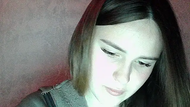 SweetLoraa online show from 04.26.26