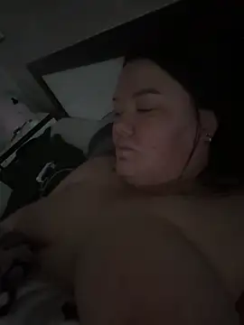 SunnyLeila2101 online show from 12.23.25