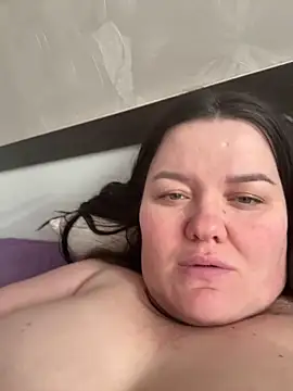 SunnyLeila2101 online show from 02.06.26