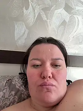 SunnyLeila2101 online show from 04.13.26