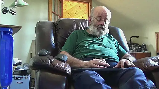 janzer13 online show from 09.28.25