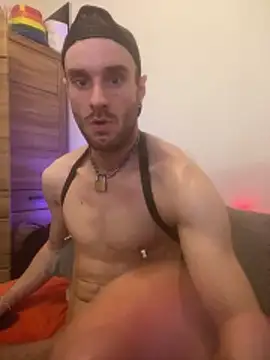 sexbooy27 online show from 12.04.25