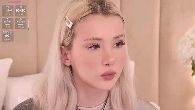 Nesolla online show from 09.26.25