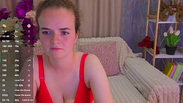 Snapshot of Luisa_Rosee chatting on 06.18.26 Luisa Rosee online show from 06.18.26