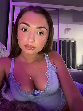 Snapshot of ellariverss chatting on 08.05.26 ellariverss online show from 08.05.26