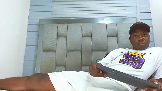 Black Fire10 online show from 09.12.25