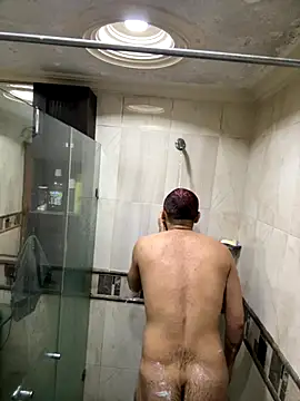 Snapshot of __Damian___ chatting on 09.13.25 Damian online show from 09.13.25