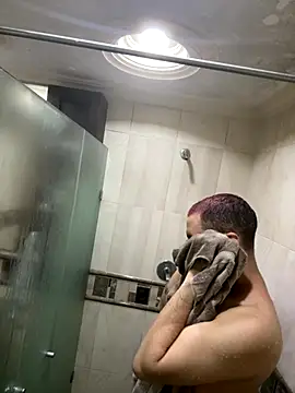 Snapshot of __Damian___ chatting on 09.18.25 Damian online show from 09.18.25