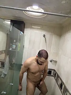 Snapshot of __Damian___ chatting on 09.23.25 Damian online show from 09.23.25