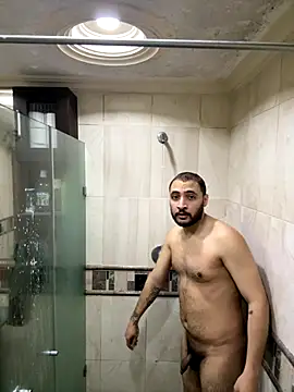 Snapshot of __Damian___ chatting on 10.03.25 Damian online show from 10.03.25