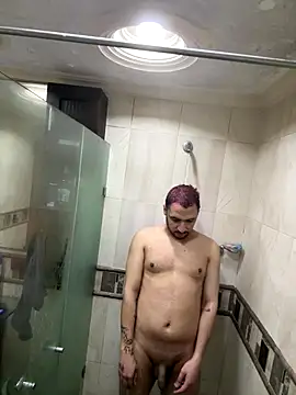 Snapshot of __Damian___ chatting on 10.09.25 Damian online show from 10.09.25