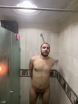 Snapshot of __Damian___ chatting on 12.01.25 Damian online show from 12.01.25