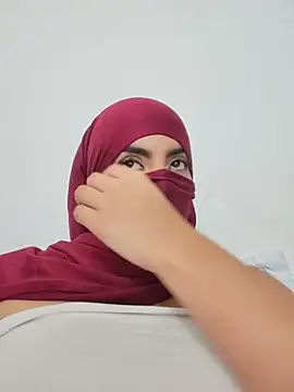 Snapshot of Jasmin_hamdan chatting on 07.18.26 Jasmin hamdan online show from 07.18.26