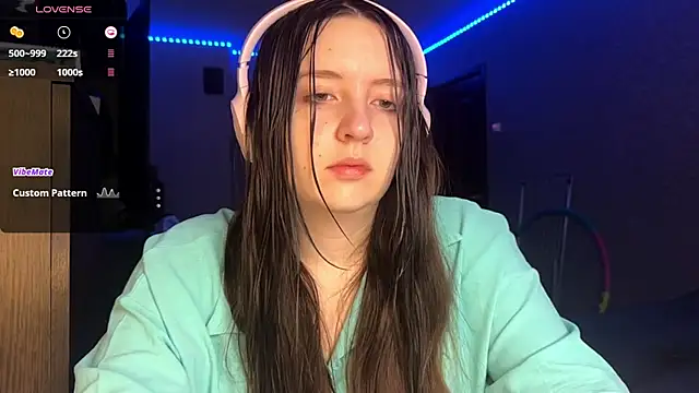 LauretteRagar online show from 10.02.25