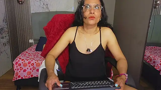 Vanessa 7  online show from 03.24.26