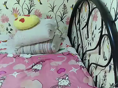 Snapshot of Fantasy_Hugetits31 chatting on 12.14.25 Fantasy Hugetits31 online show from 12.14.25