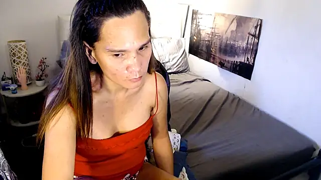 Snapshot of NinaDOM4CUM chatting on 06.11.26 NinaDOM4CUM online show from 06.11.26