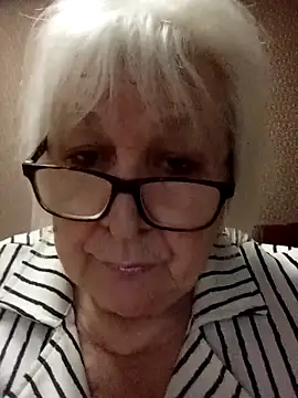 Alexia64231 online show from 11.30.25