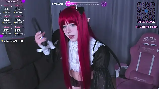 Snapshot of godlikegirlyy chatting on 12.20.25 godlikegirlyy online show from 12.20.25