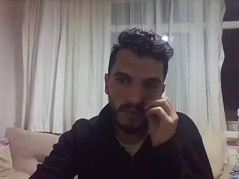 Snapshot of bisexsualman chatting on 11.12.25 bisexsualman online show from 11.12.25