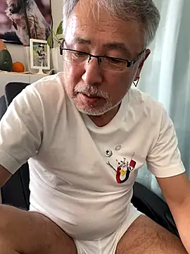 Snapshot of gholly2007 chatting on 11.22.25 gholly2007 online show from 11.22.25