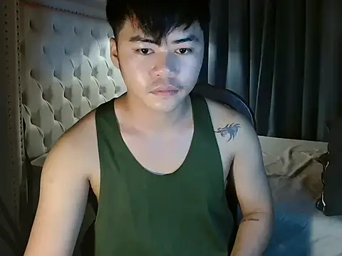 hot emman online show from 03.06.26